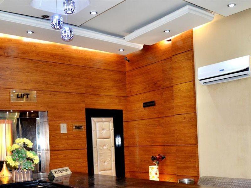 Hotel B.R. Inn Pānīpat Dış mekan fotoğraf