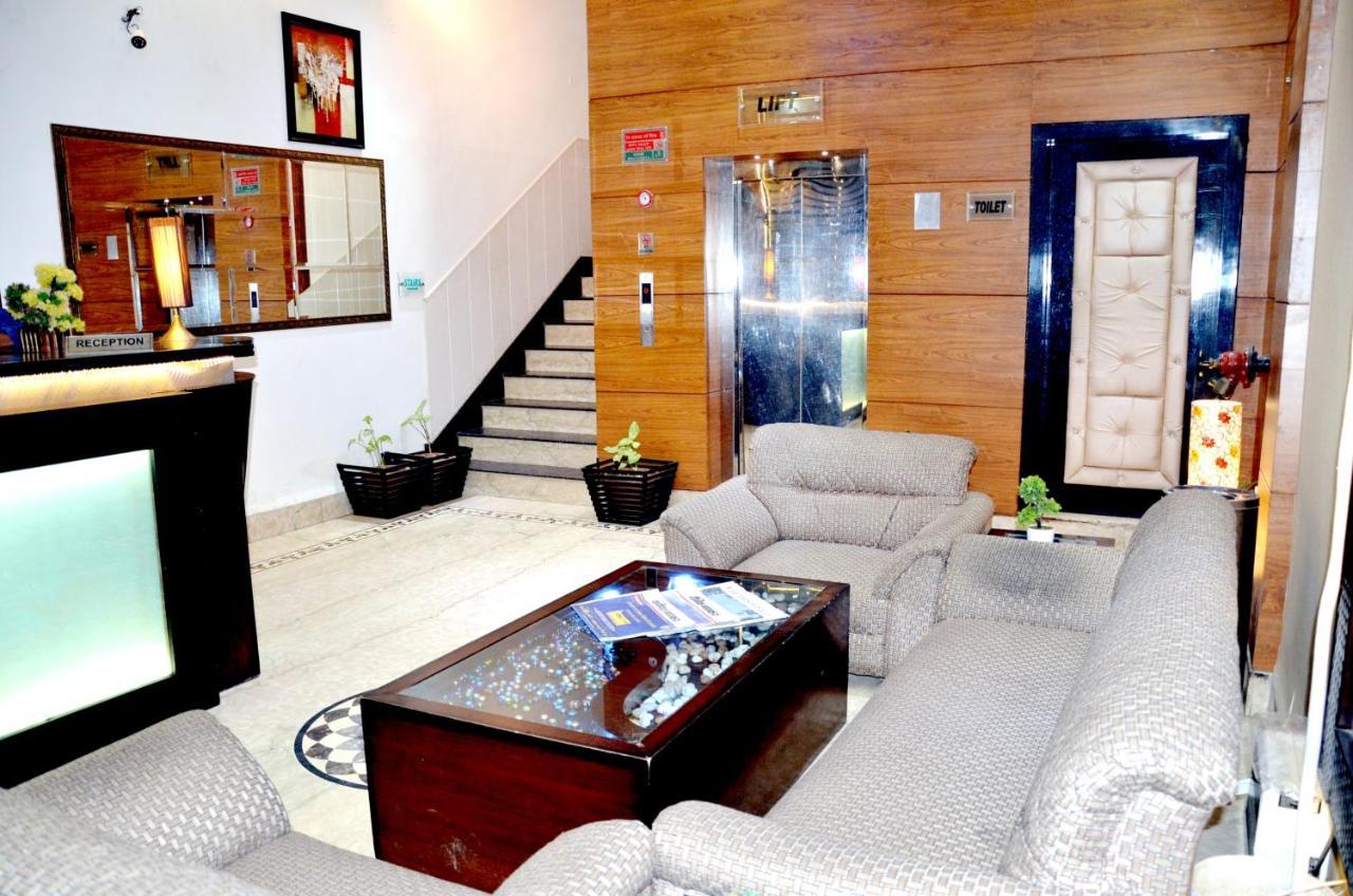 Hotel B.R. Inn Pānīpat Dış mekan fotoğraf